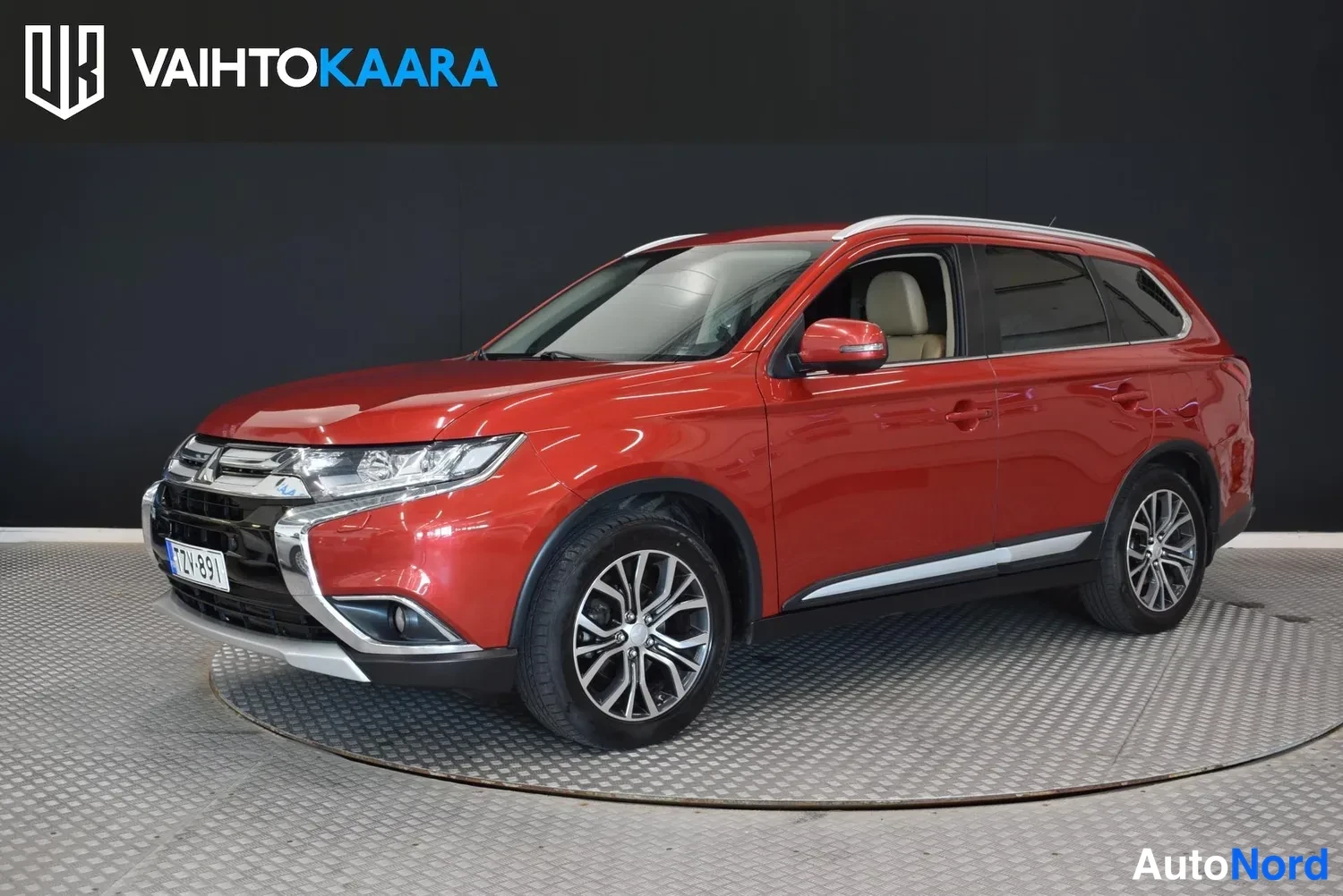 Mitsubishi Outlander 2,2 DI-D Instyle NAVI 2015