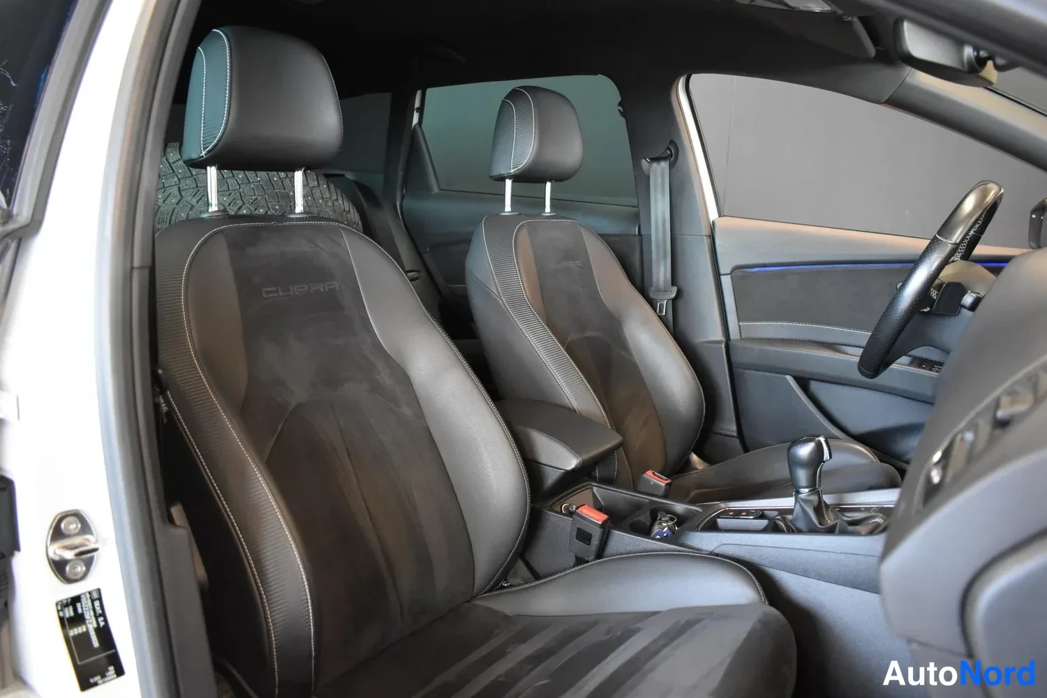 Valkoinen Seat Leon ST 2018, ulkokuva 14 – Raisio