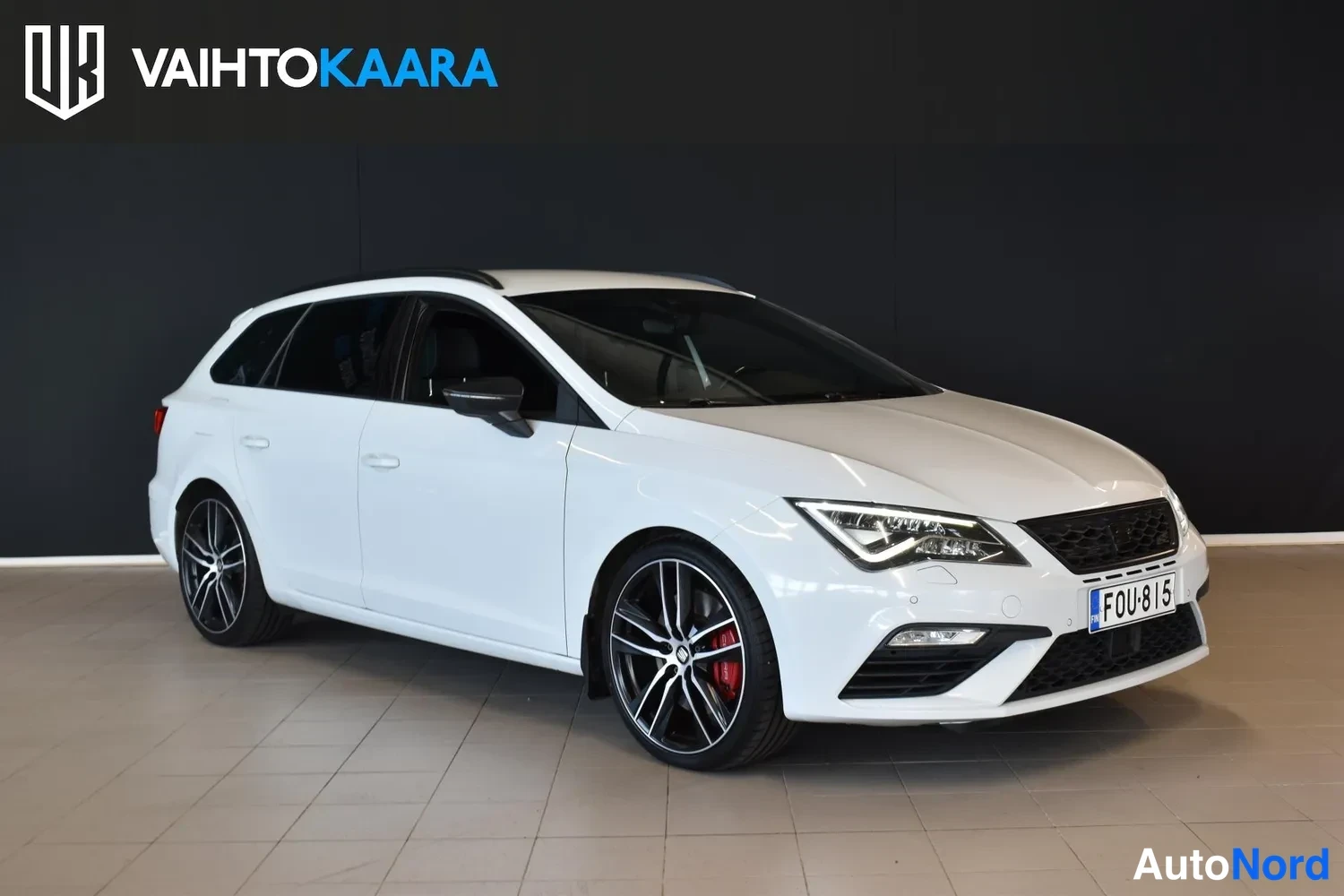 Valkoinen Seat Leon ST 2018, ulkokuva 6 – Raisio