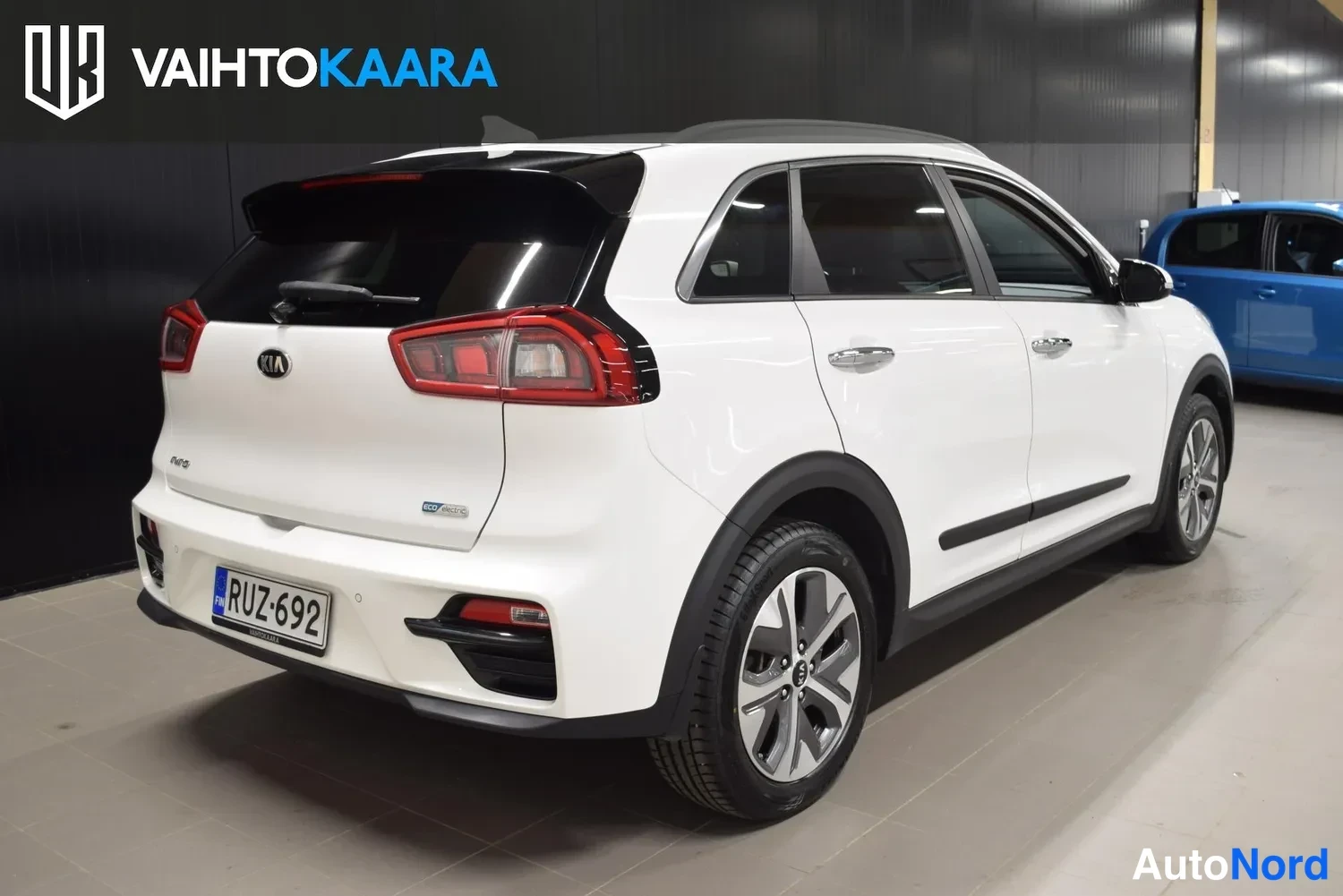 Valkoinen Kia Niro 2020, ulkokuva 4 – Raisio