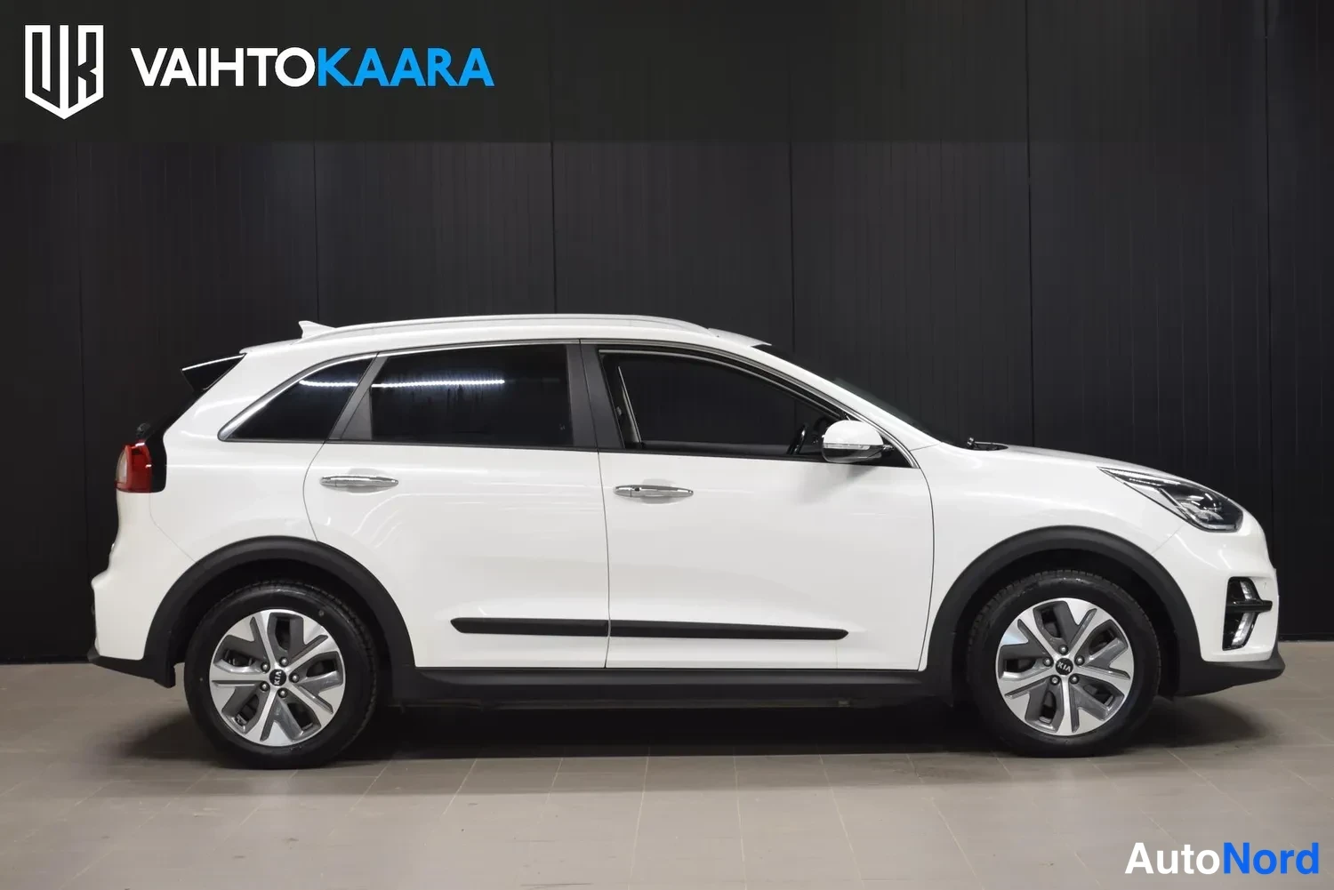 Valkoinen Kia Niro 2020, ulkokuva 5 – Raisio