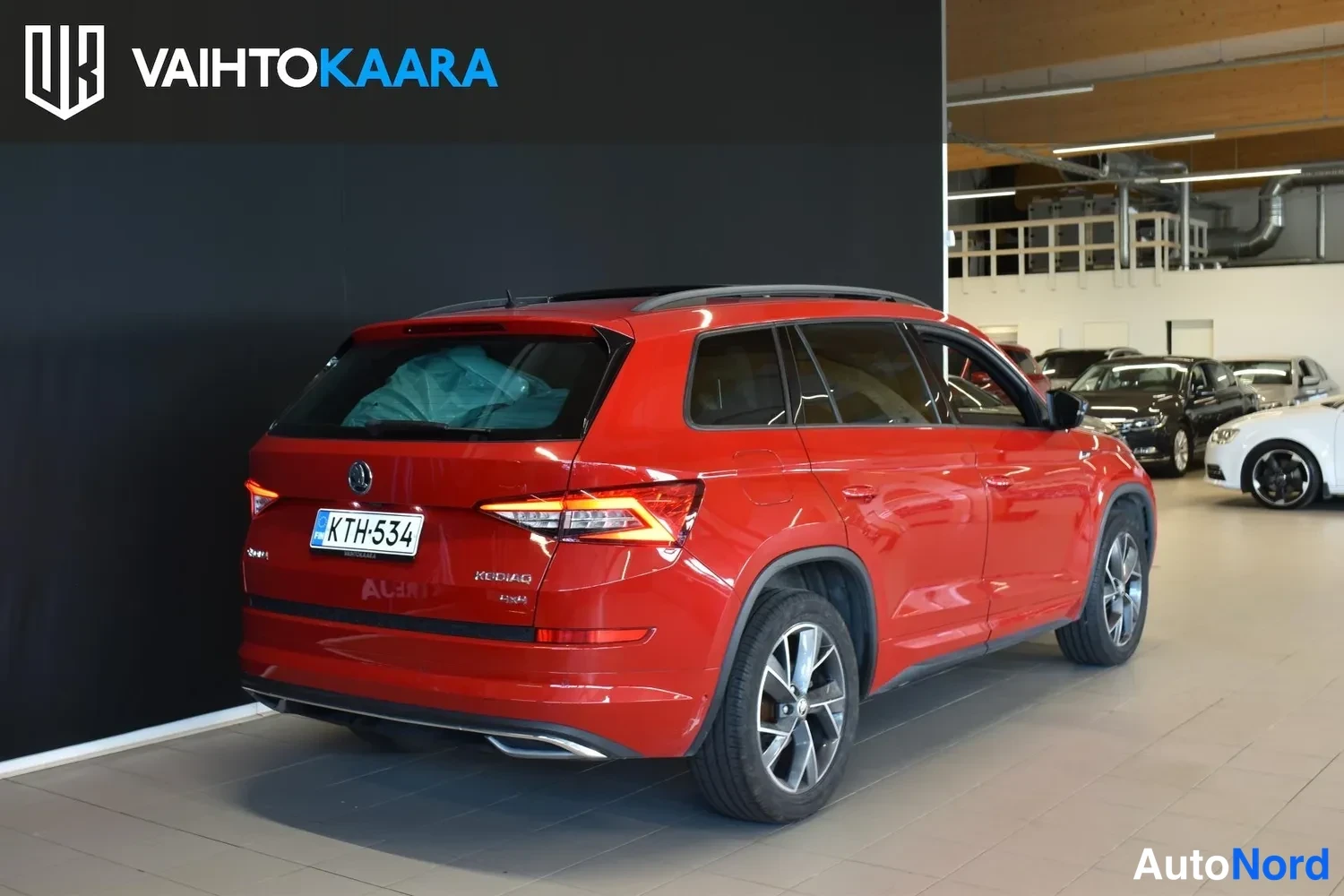 Punainen Skoda Kodiaq 2018, ulkokuva 5 – Raisio