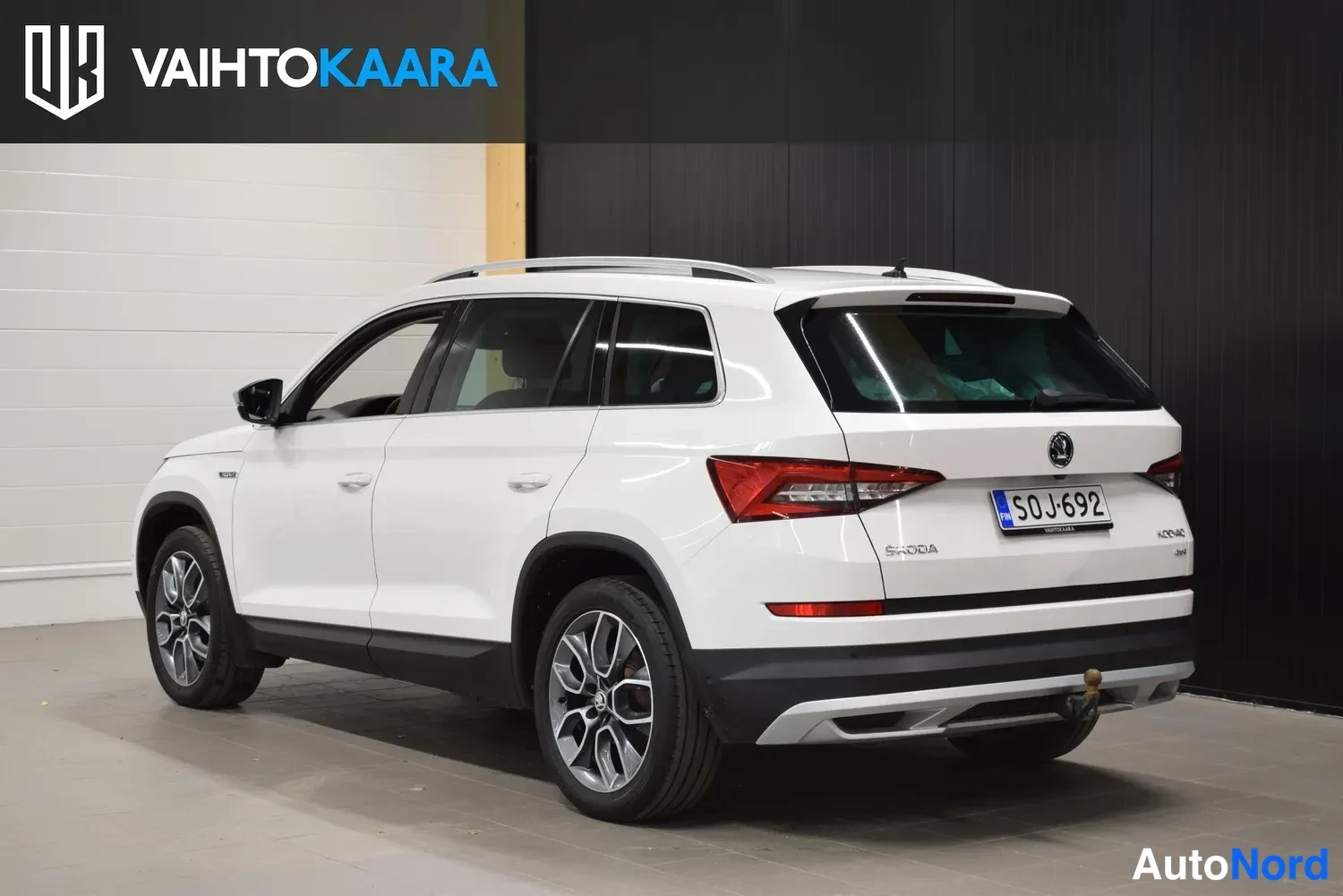 Valkoinen Skoda Kodiaq 2018, ulkokuva 3 – Raisio