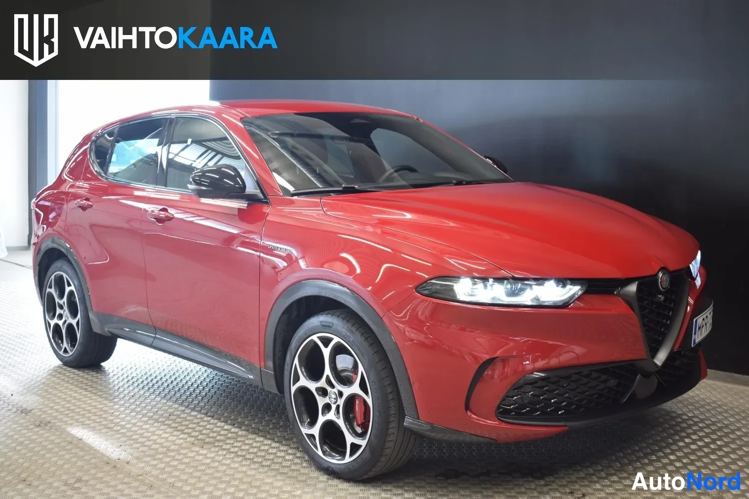 Punainen Alfa Romeo Tonale 2023, ulkokuva 6 – Raisio