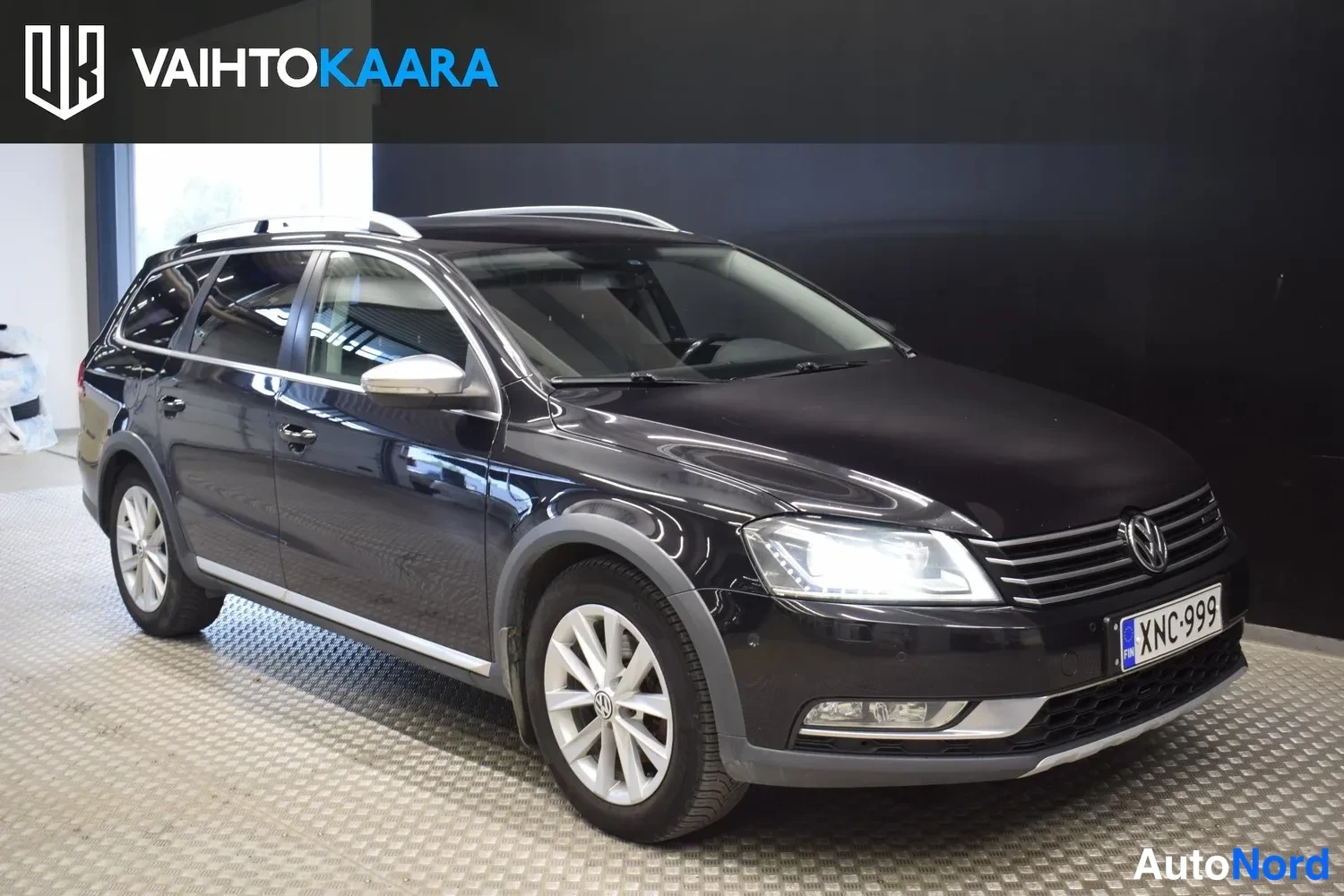 Musta Volkswagen Passat Variant 2013, ulkokuva 6 – Raisio