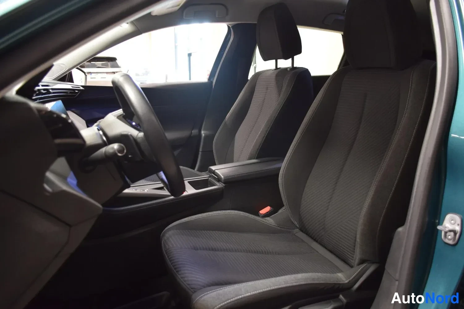 Sininen Peugeot 308 2023, ulkokuva 9 – Raisio