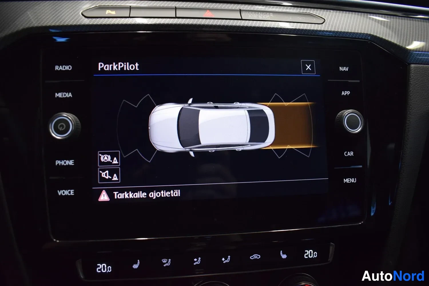 Valkoinen Volkswagen Arteon 2018, ulkokuva 13 – Raisio