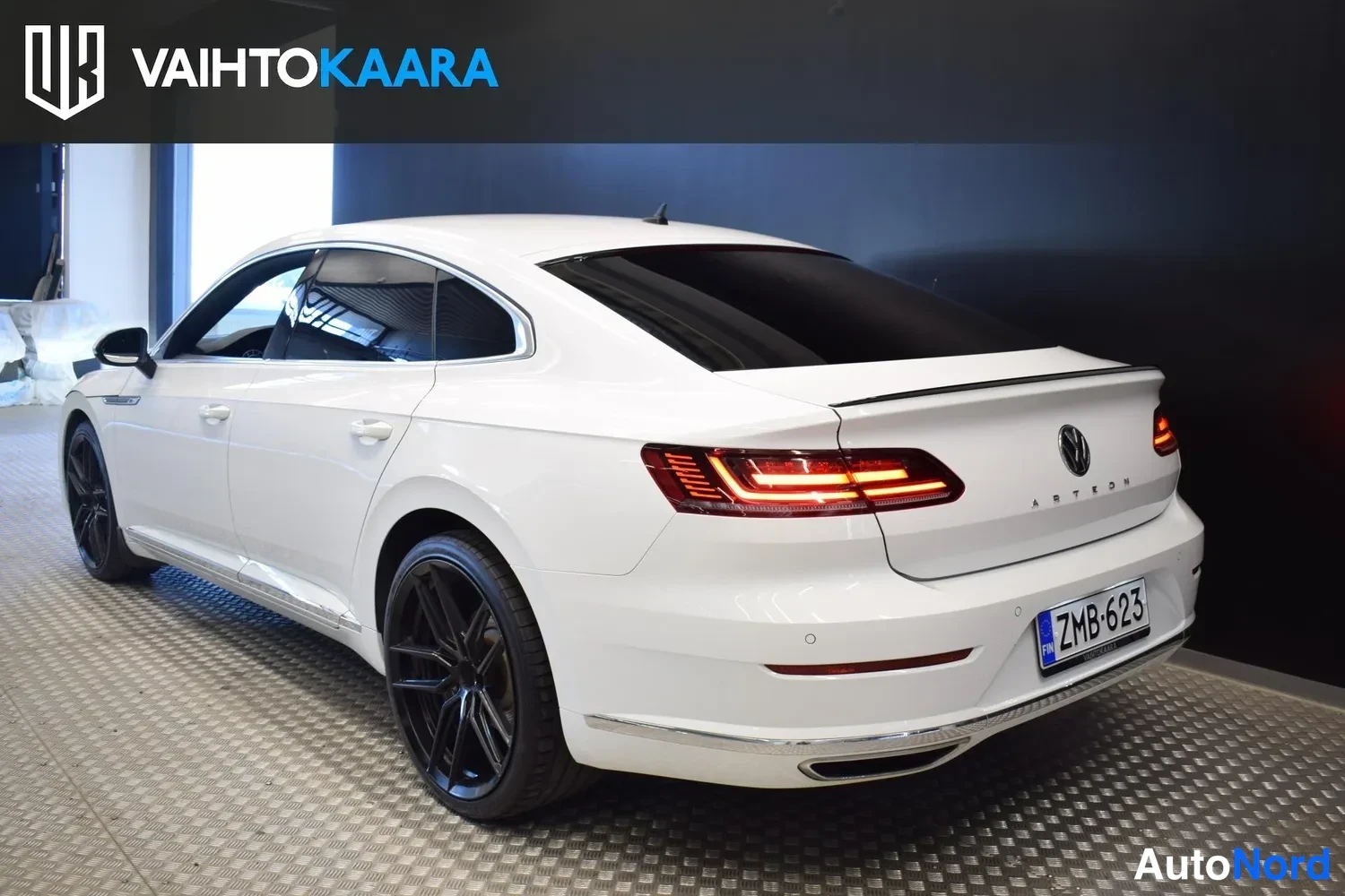 Valkoinen Volkswagen Arteon 2018, ulkokuva 3 – Raisio