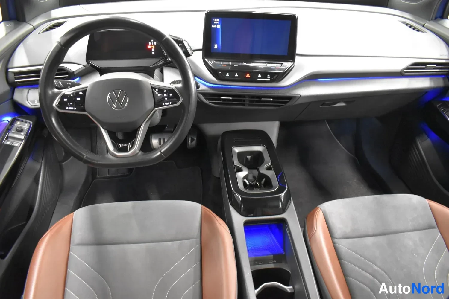 Sininen Volkswagen ID.4 2021, ulkokuva 9 – Raisio