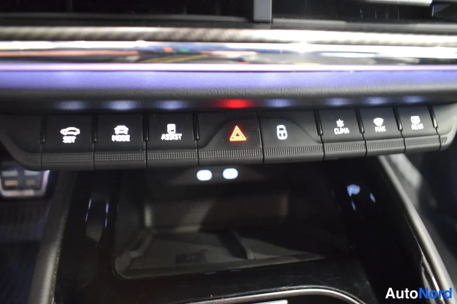 Musta Skoda Enyaq iV 2023, ulkokuva 13 – Raisio