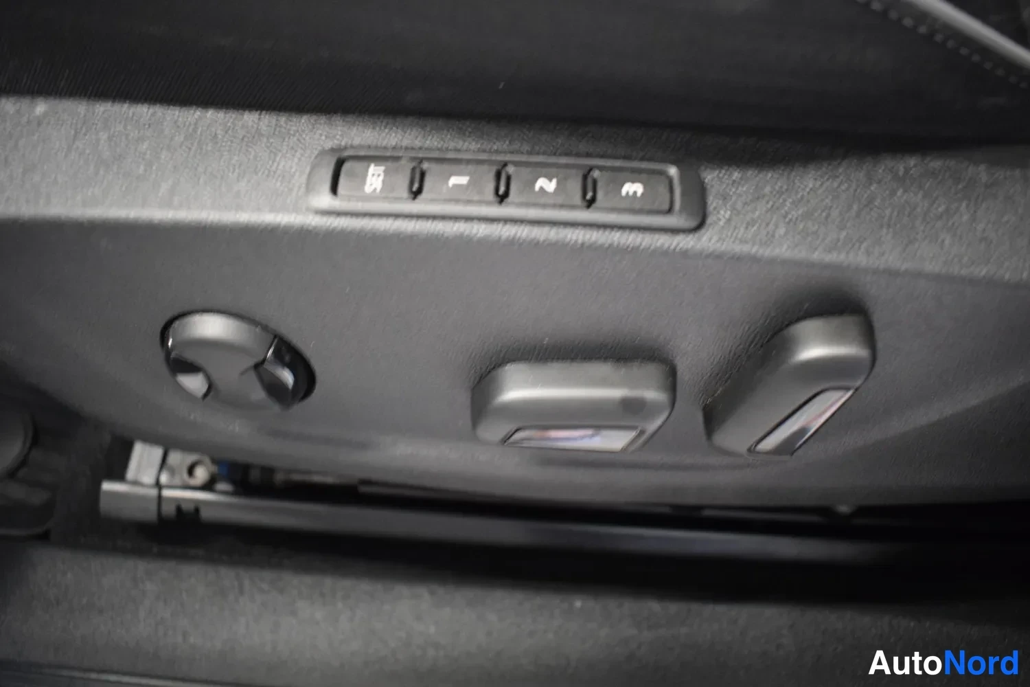 Musta Skoda Enyaq iV 2023, ulkokuva 24 – Raisio