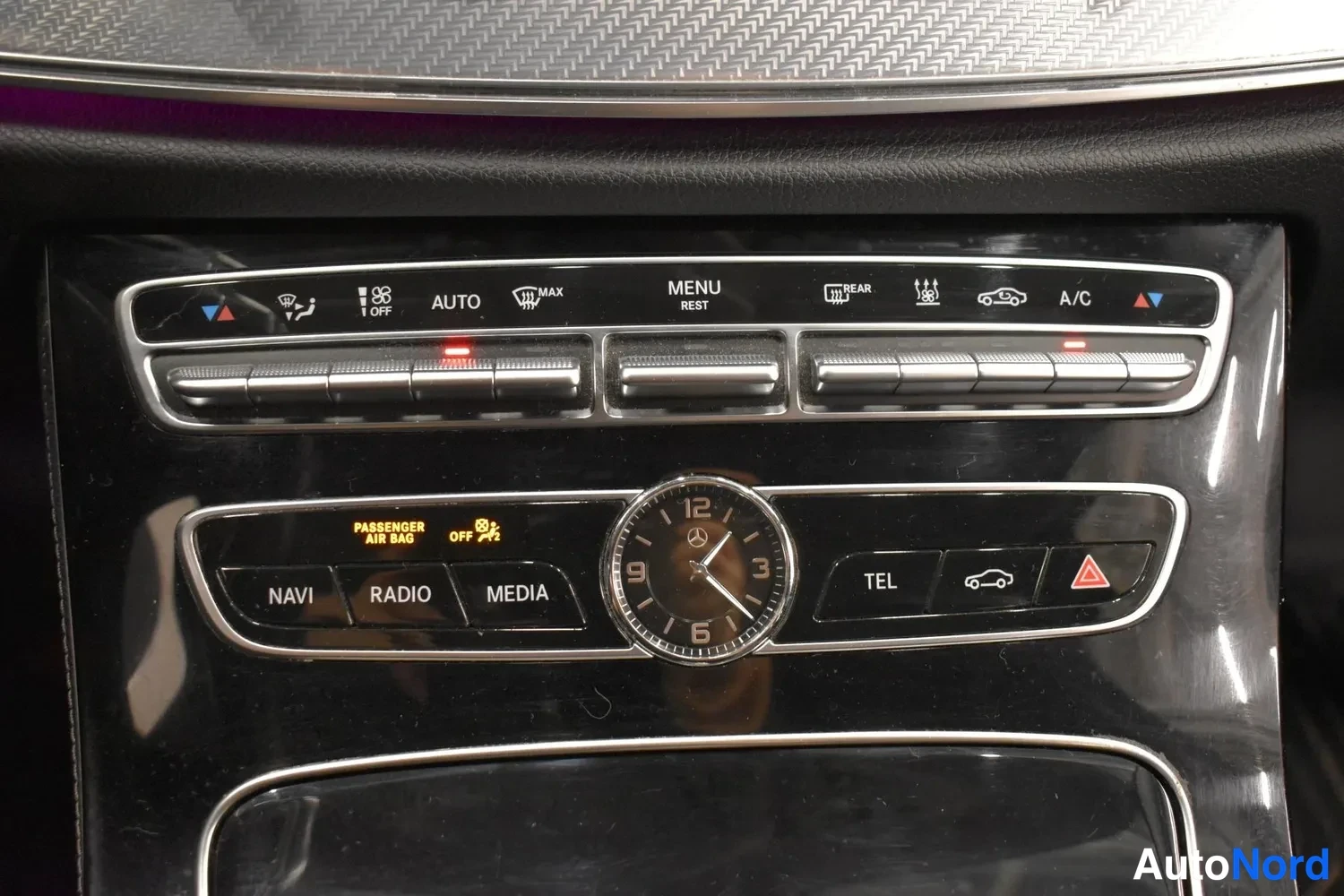 Musta Mercedes-Benz E 220 d 4MATIC 2018, ulkokuva 10 – Raisio