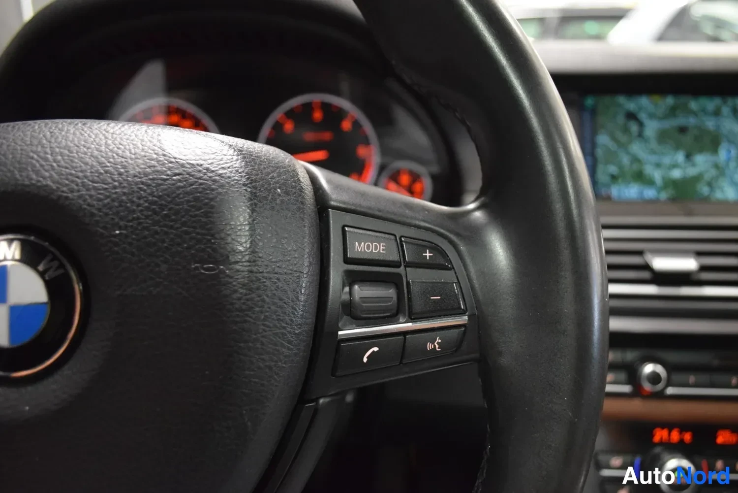 Musta BMW 530d xDrive 2013, ulkokuva 20 – Raisio