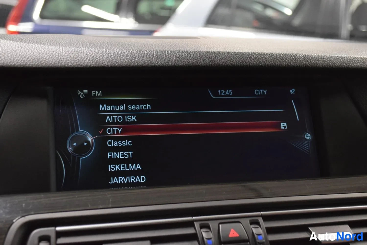 Musta BMW 530d xDrive 2013, ulkokuva 24 – Raisio
