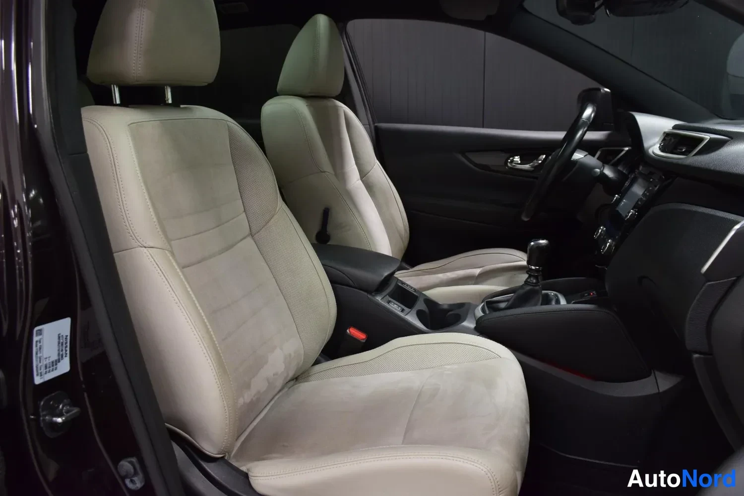 Violetti Nissan Qashqai 2014, ulkokuva 12 – Raisio