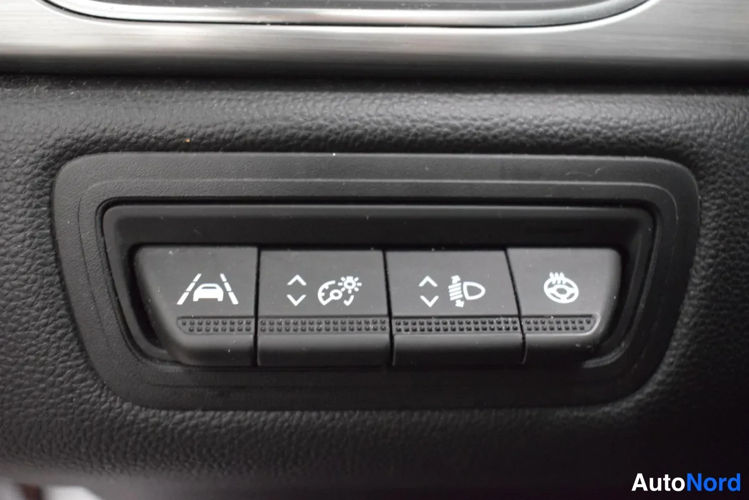 Valkoinen Renault Captur 2021, ulkokuva 13 – Raisio