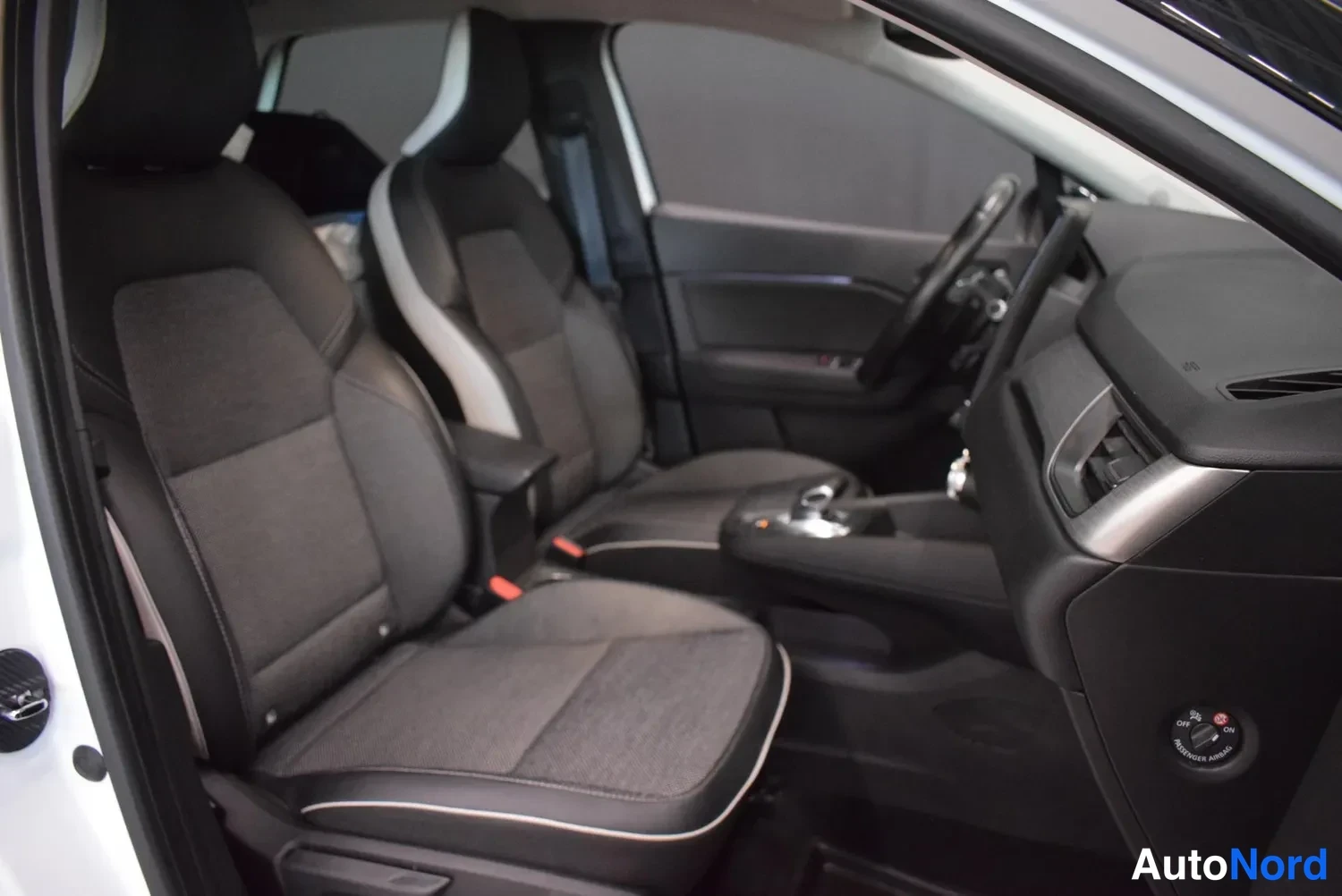 Valkoinen Renault Captur 2021, ulkokuva 10 – Raisio