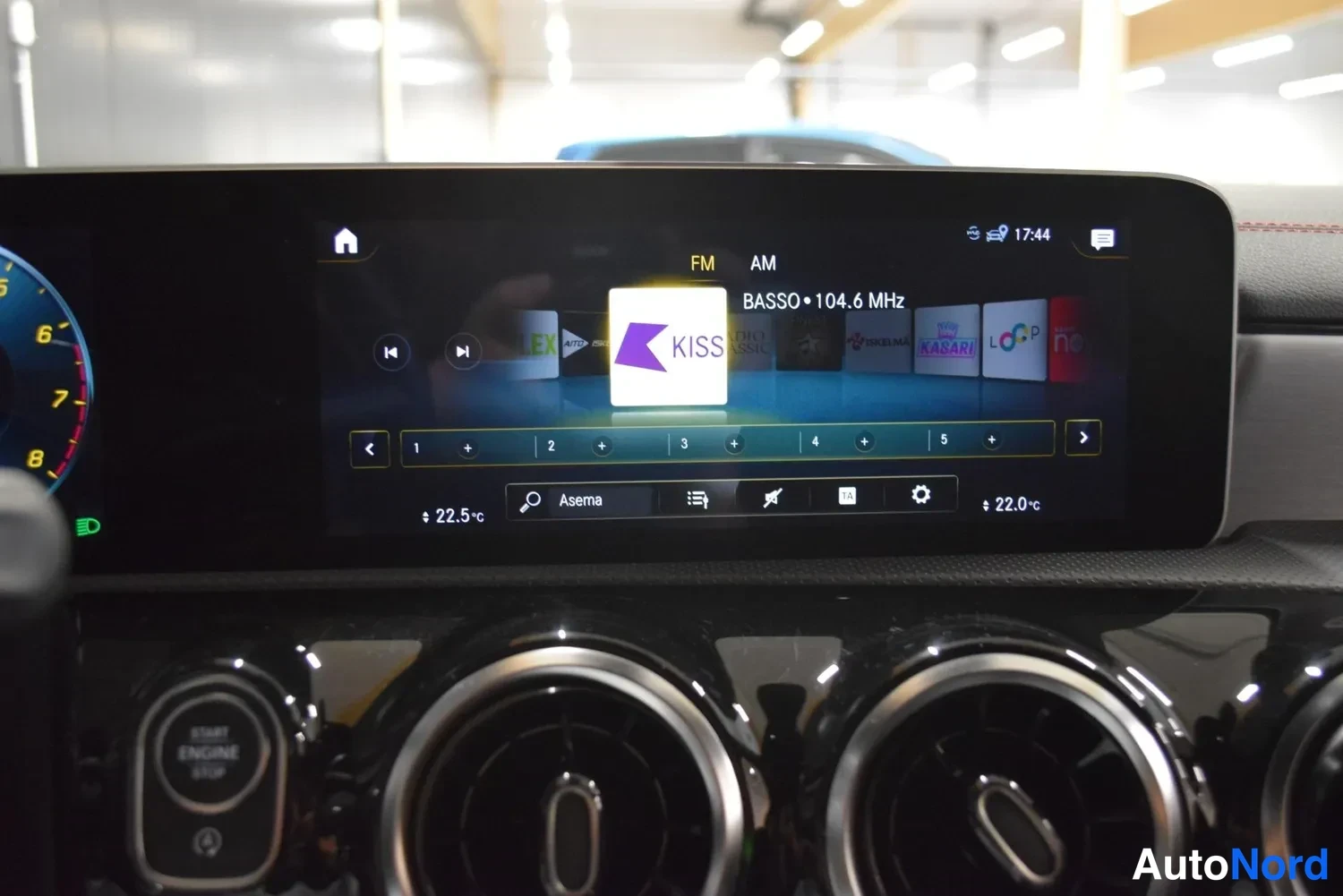 Harmaa Mercedes-Benz CLA 180 2020, ulkokuva 20 – Raisio