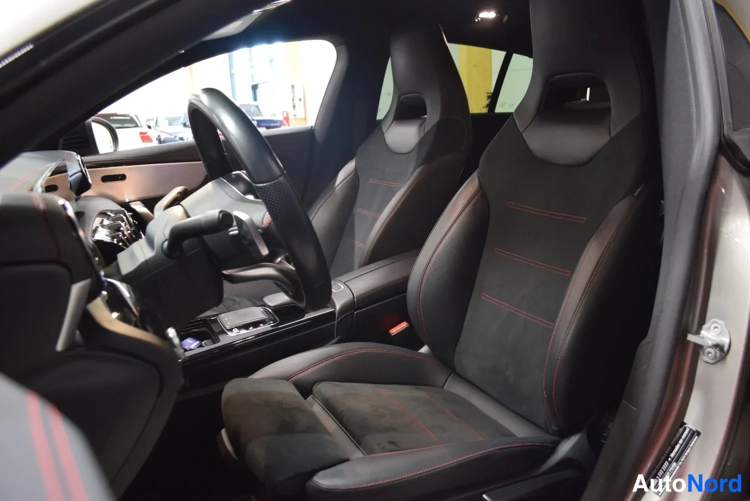 Harmaa Mercedes-Benz CLA 180 2020, ulkokuva 9 – Raisio