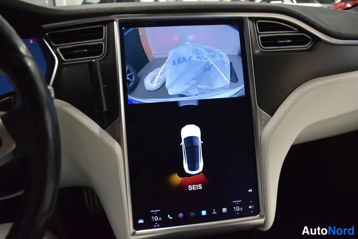 Valkoinen Tesla Model S 2017, ulkokuva 20 – Raisio