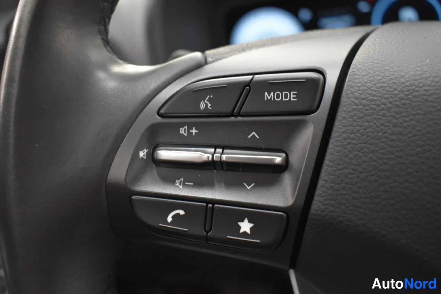 Valkoinen Hyundai Kona electric 2022, ulkokuva 13 – Raisio
