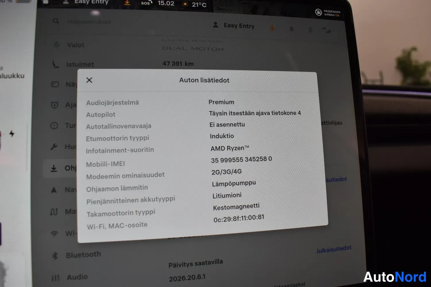 Valkoinen Tesla Model 3 2024, ulkokuva 22 – Raisio