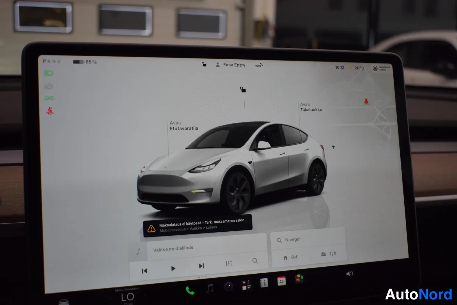 Valkoinen Tesla Model Y 2023, ulkokuva 18 – Raisio