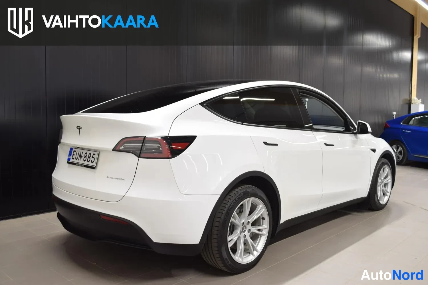 Valkoinen Tesla Model Y 2023, ulkokuva 4 – Raisio