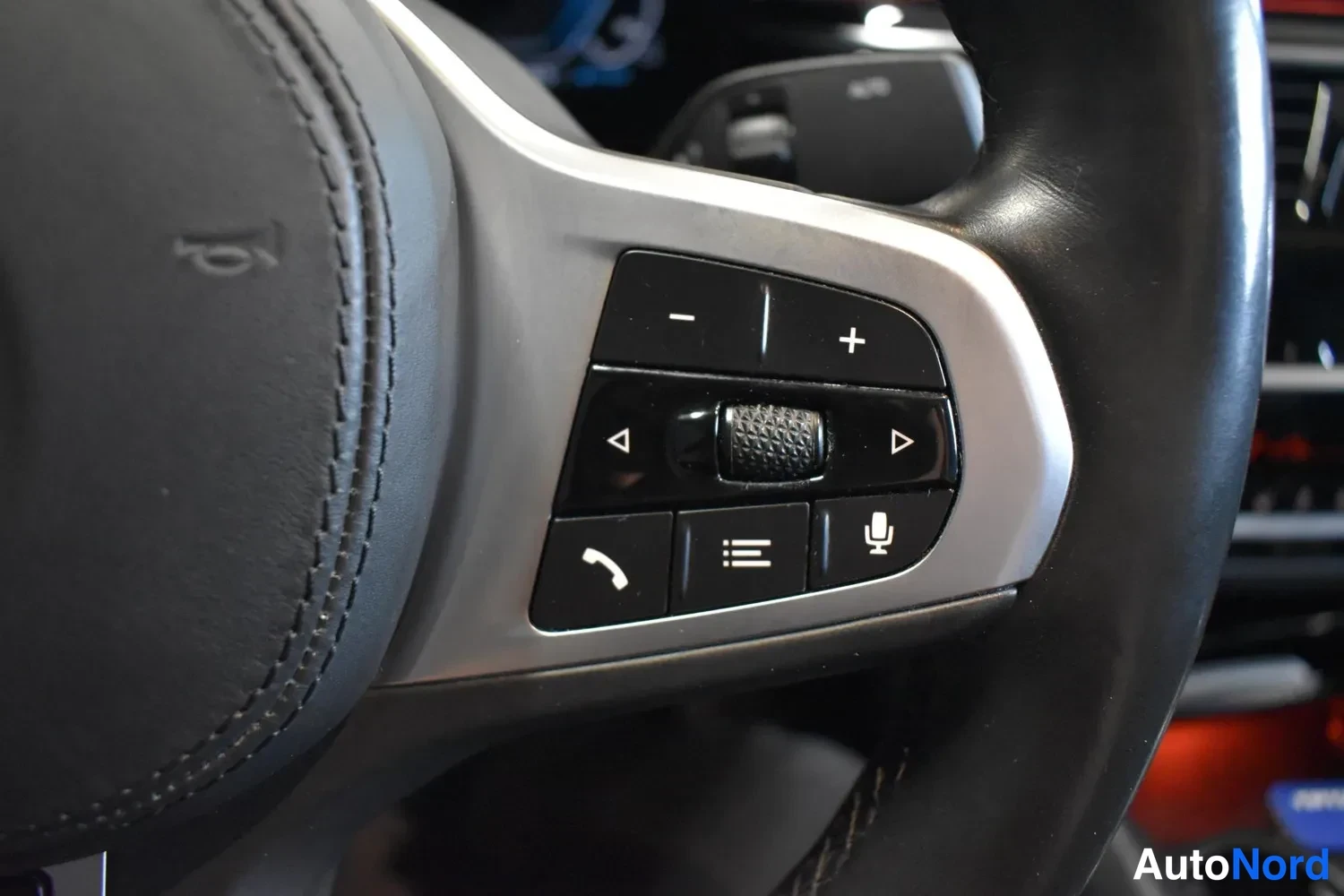 Sininen BMW 530e 2019, ulkokuva 18 – Raisio