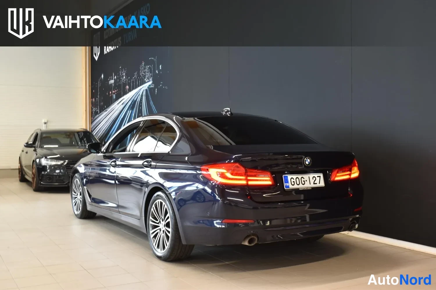 Sininen BMW 530e 2019, ulkokuva 3 – Raisio