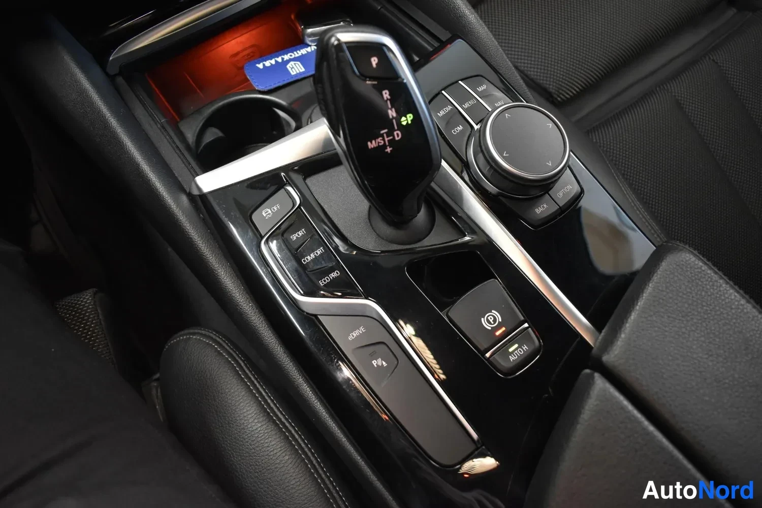 Sininen BMW 530e 2019, ulkokuva 22 – Raisio