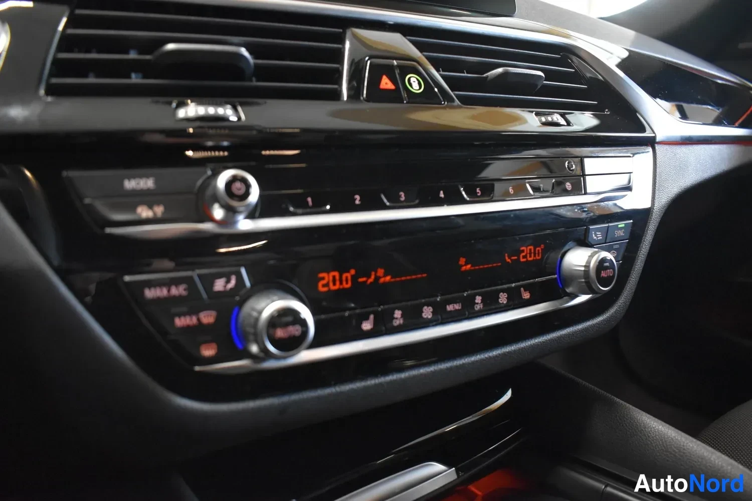 Sininen BMW 530e 2019, ulkokuva 24 – Raisio