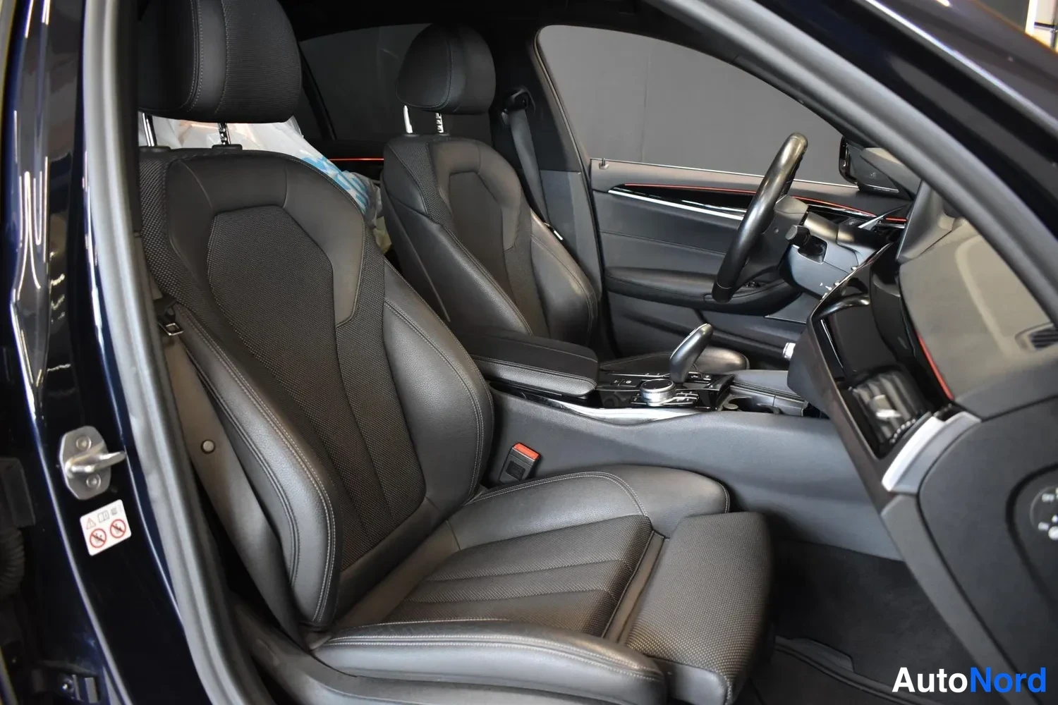 Sininen BMW 530e 2019, ulkokuva 10 – Raisio