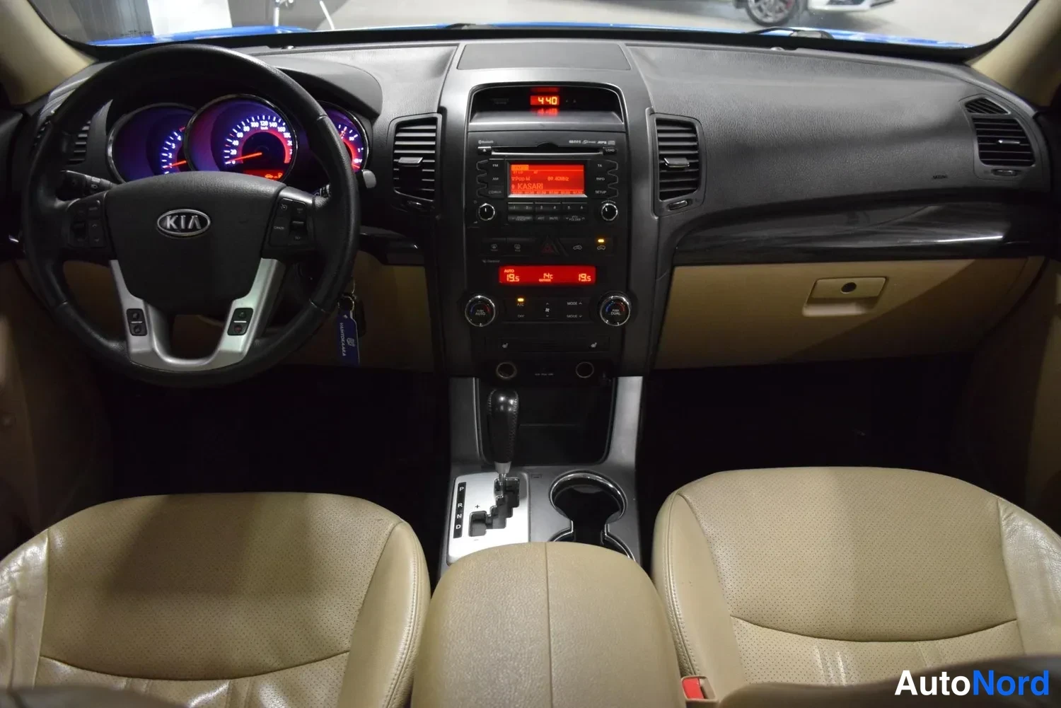 Sininen Kia Sorento 2011, ulkokuva 15 – Raisio