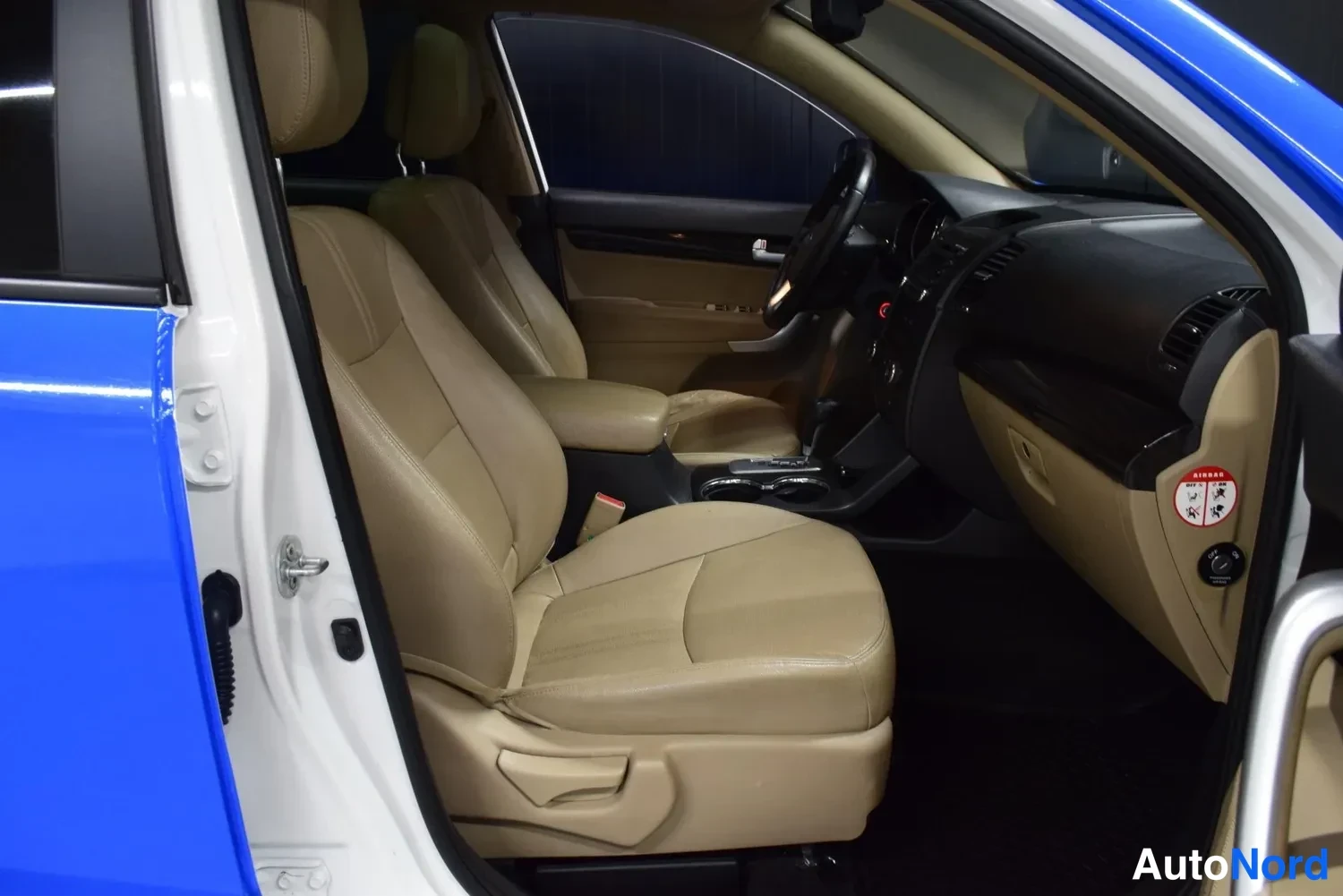 Sininen Kia Sorento 2011, ulkokuva 10 – Raisio