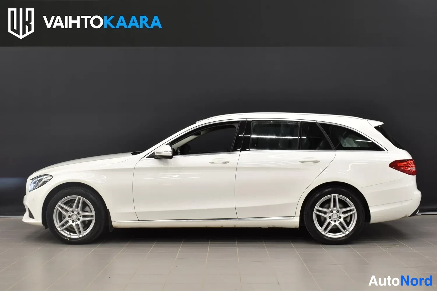 Valkoinen Mercedes-Benz C 180 BlueTEC 2015, ulkokuva 2 – Raisio