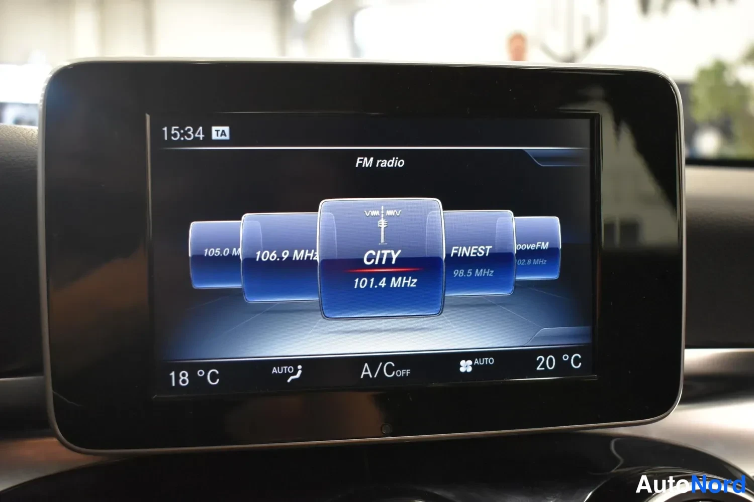 Valkoinen Mercedes-Benz C 180 BlueTEC 2015, ulkokuva 16 – Raisio