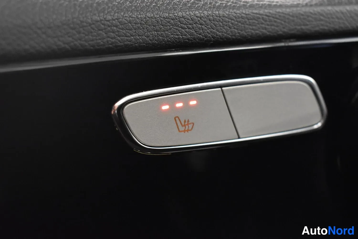Valkoinen Mercedes-Benz C 180 BlueTEC 2015, ulkokuva 21 – Raisio