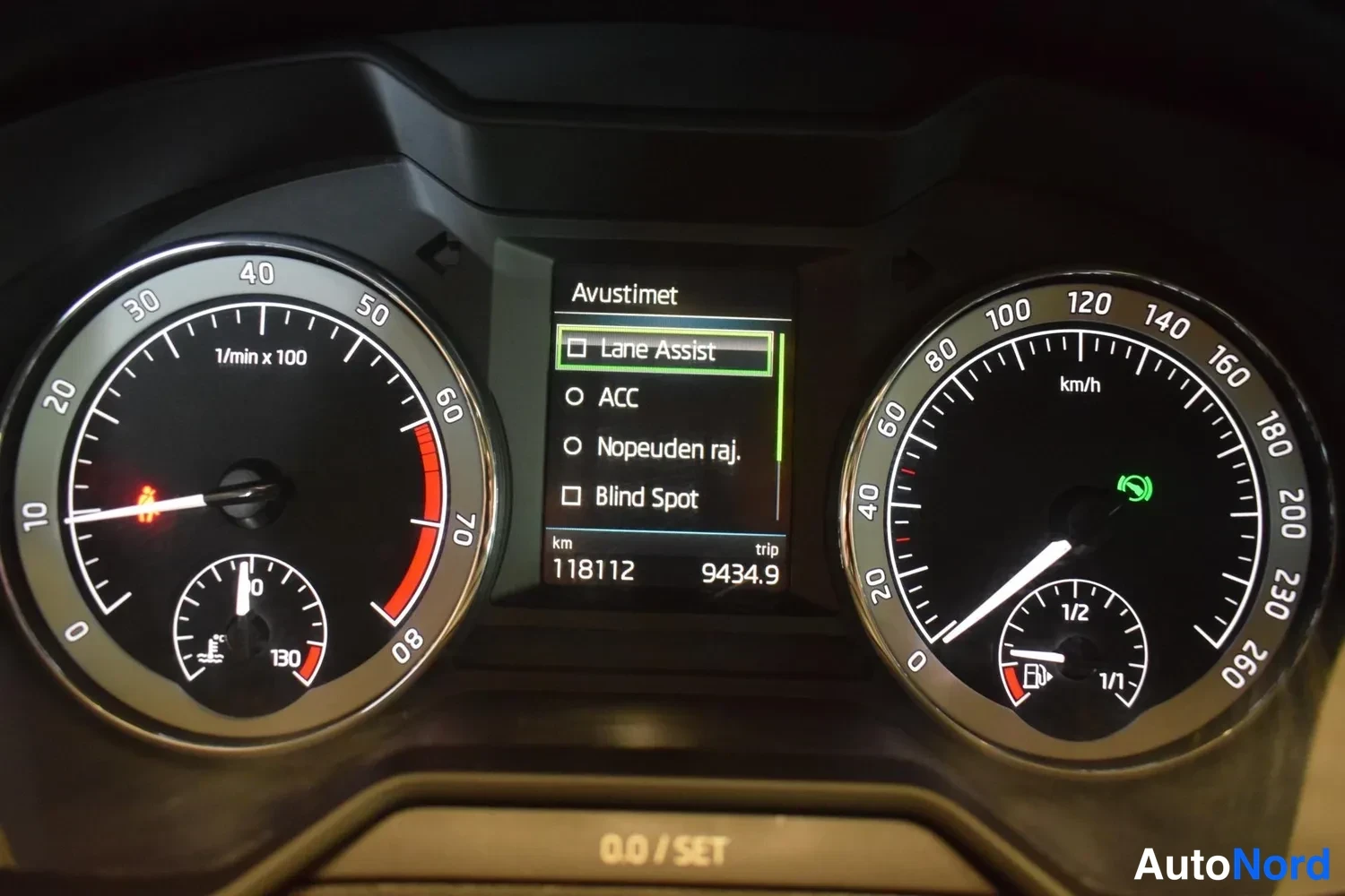 Valkoinen Skoda Octavia 2019, ulkokuva 18 – Raisio