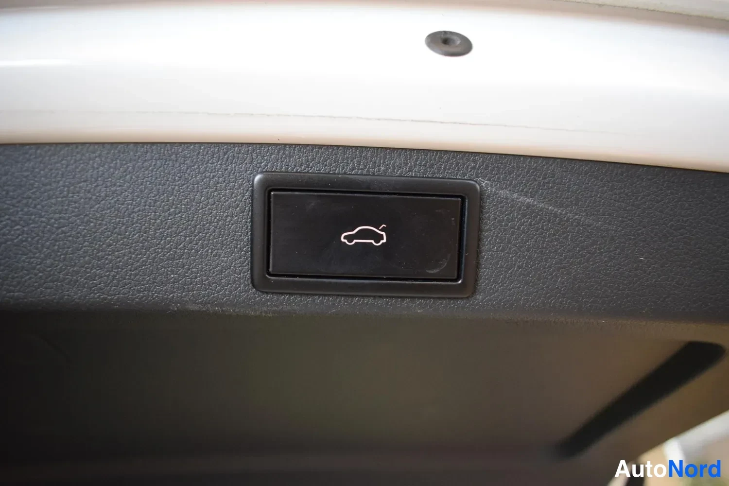 Valkoinen Skoda Octavia 2019, ulkokuva 21 – Raisio