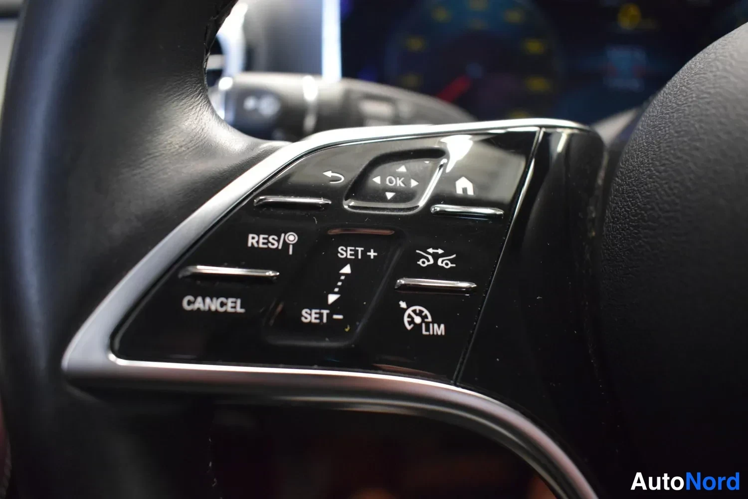 Harmaa Mercedes-Benz E 300 de 4MATIC 2021, ulkokuva 14 – Raisio