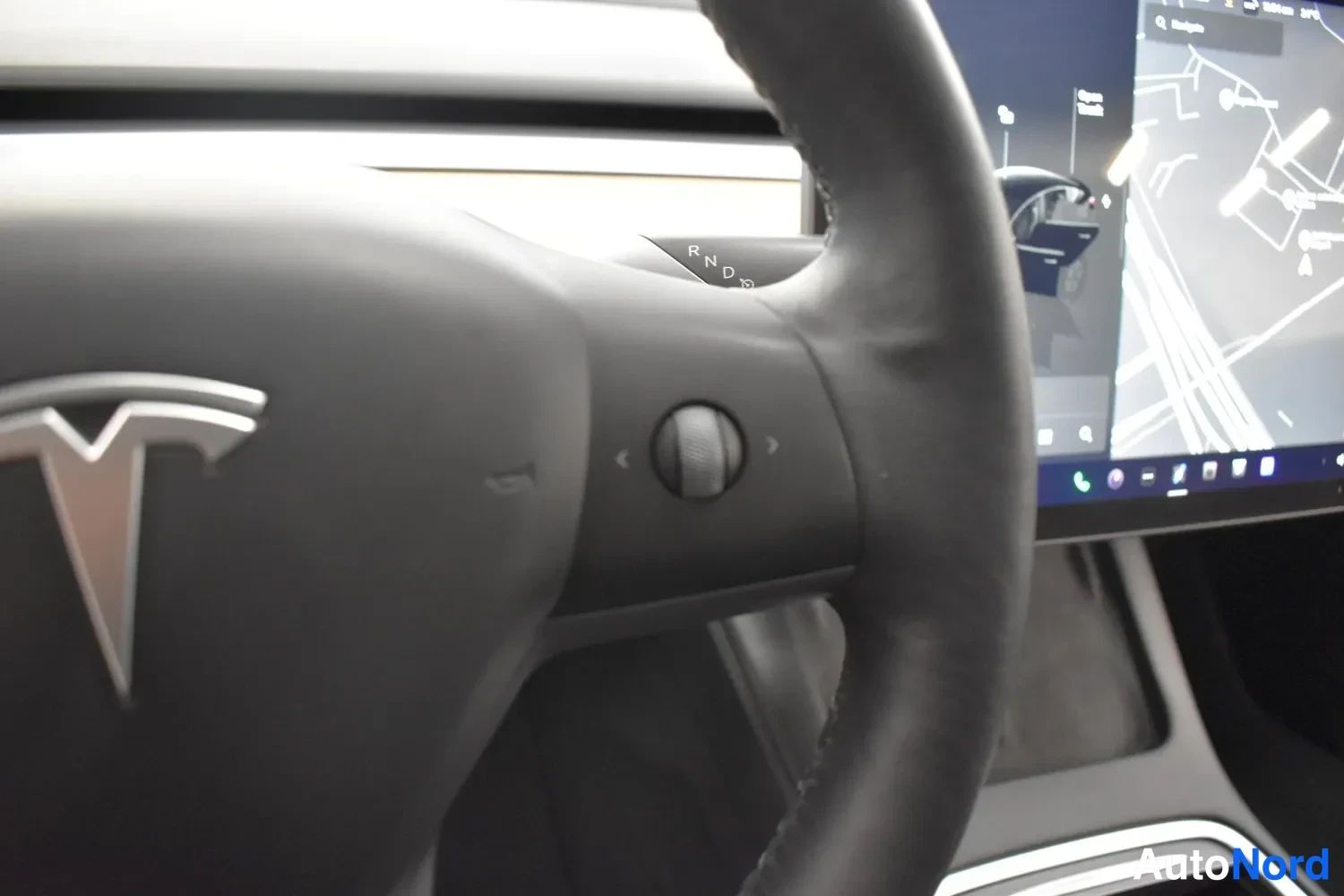 Musta Tesla Model 3 Standard 2022, ulkokuva 15 – Raisio