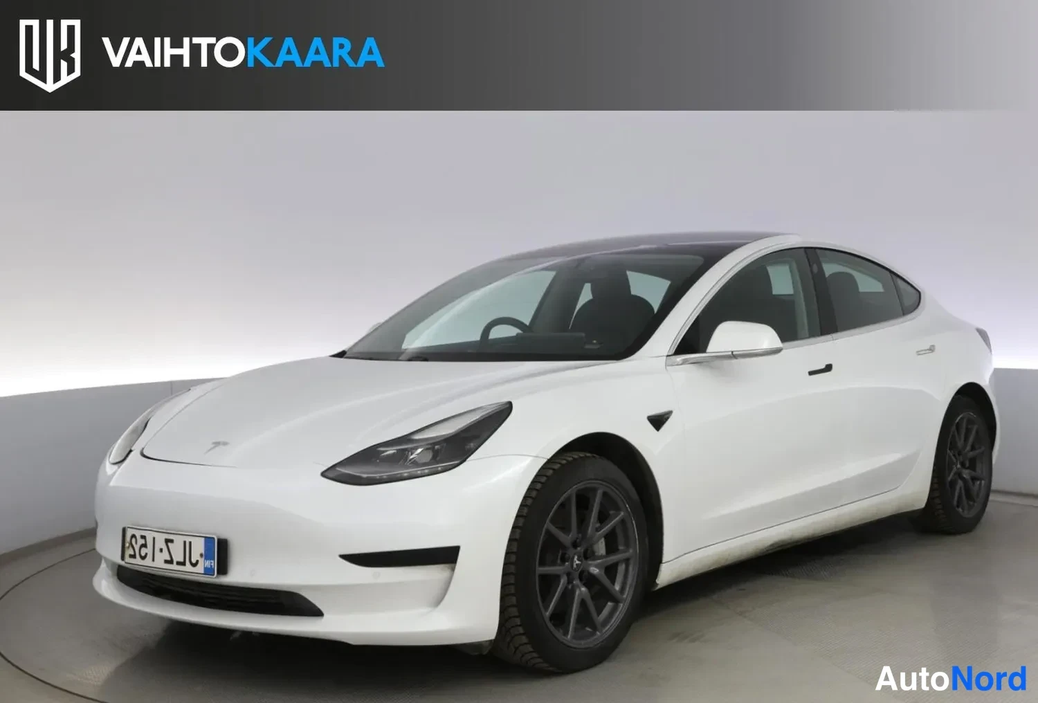 Tesla Model 3 Standard Range Plus, 2020