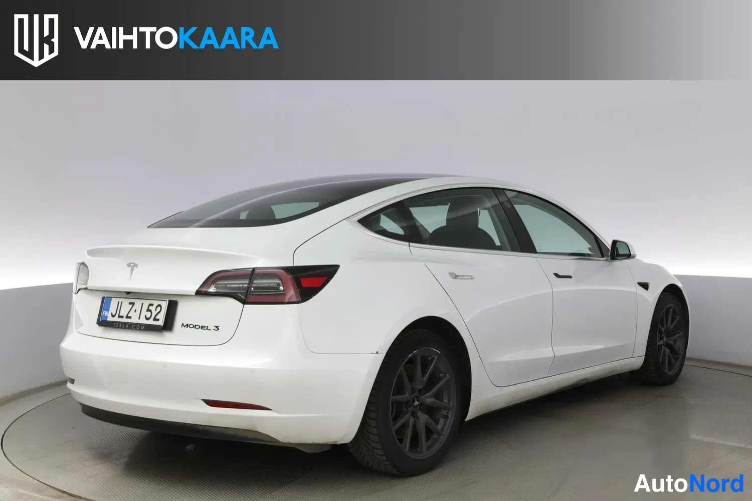 Valkoinen Tesla Model 3 Standard 2020, ulkokuva 3 – Raisio