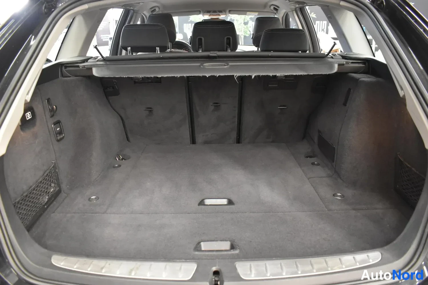 Musta BMW 318d 2016, ulkokuva 26 – Raisio