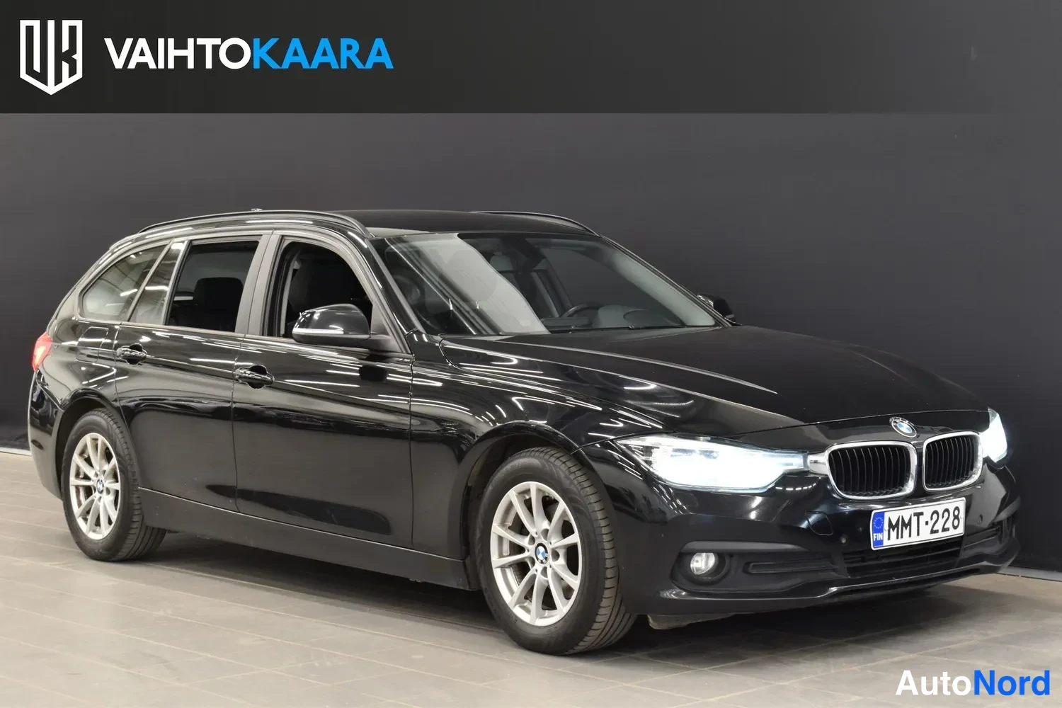 Musta BMW 318d 2016, ulkokuva 6 – Raisio