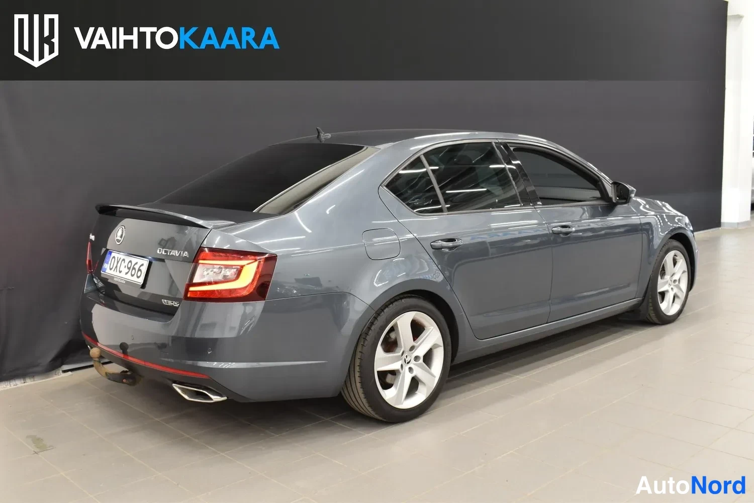 Harmaa Skoda Octavia 2018, ulkokuva 4 – Raisio