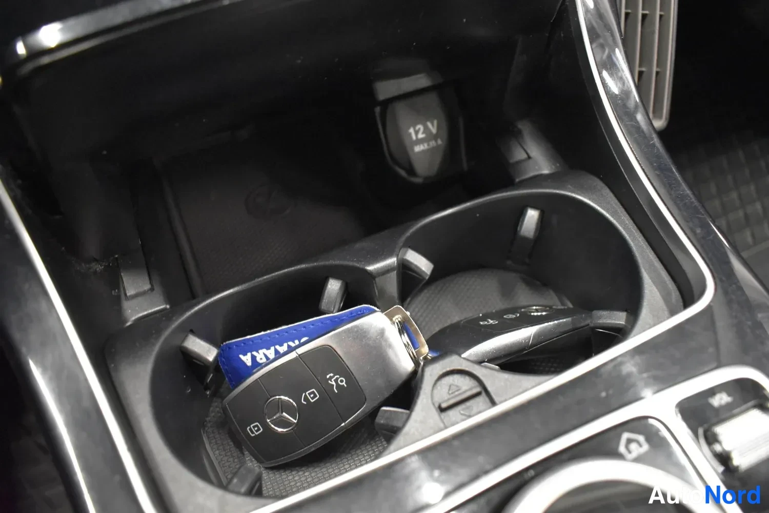 Musta Mercedes-Benz C 200 4MATIC 2019, ulkokuva 27 – Raisio
