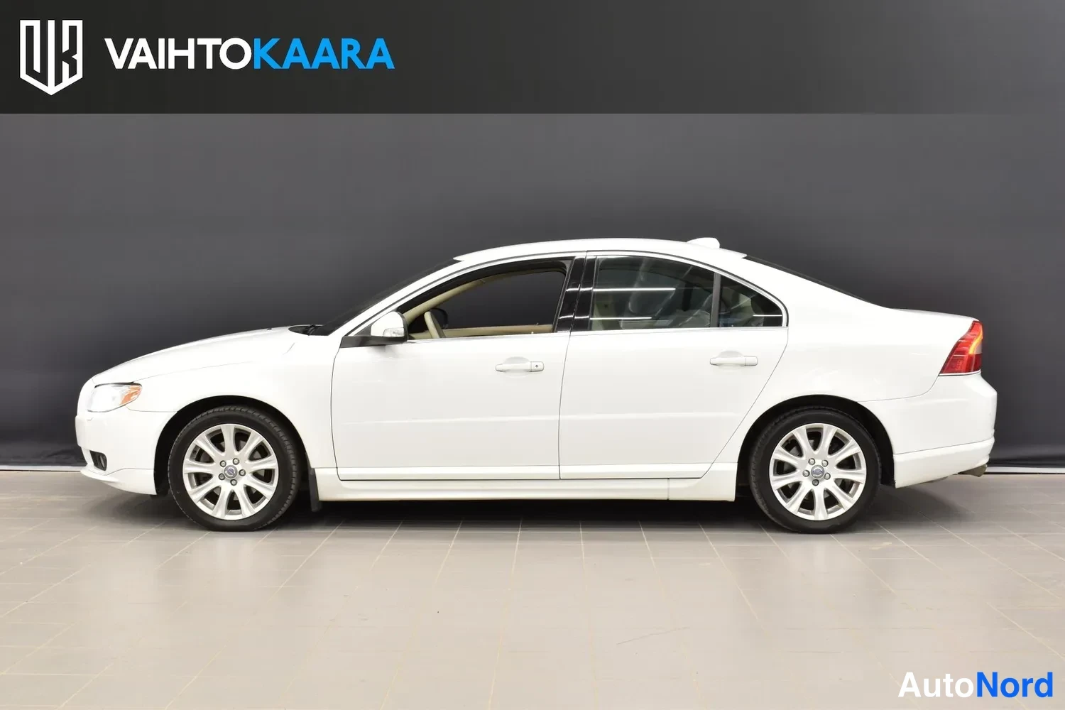 Valkoinen Volvo S80 2007, ulkokuva 2 – Raisio