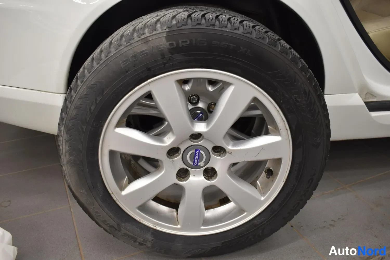 Valkoinen Volvo S80 2007, ulkokuva 13 – Raisio